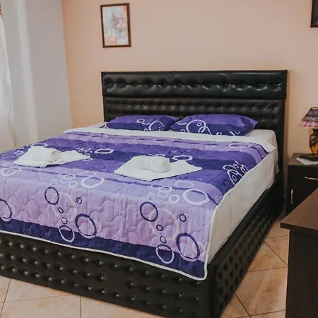 Magdalena 3*